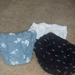 Kids Heart and Patterned Bloomers Set